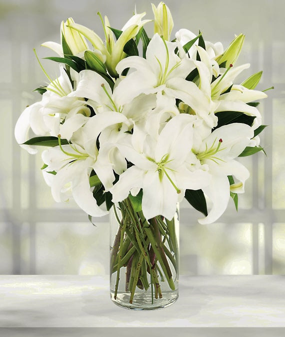 White Lily Bouquet (15 or 18 blooms)